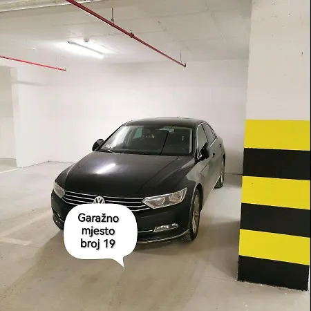 Alex Lux Banja Luka